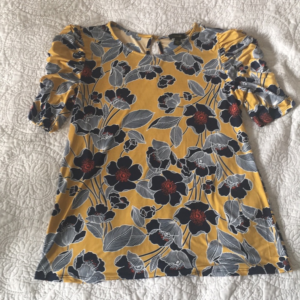 NWOT Women’s Top